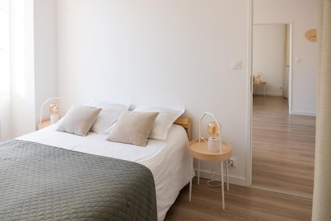 Stylish Sunrise : T3 Lumineux Au Coeur De Pau Lejlighed Eksteriør billede